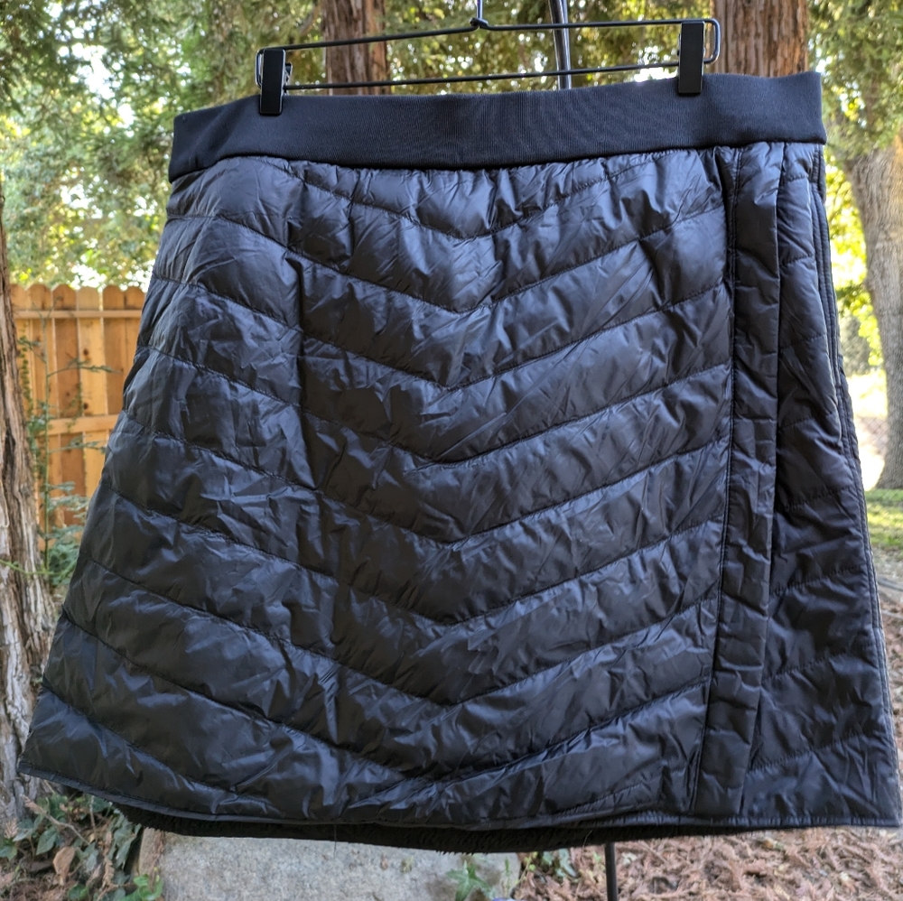 Down Style Short Skirt. XXL